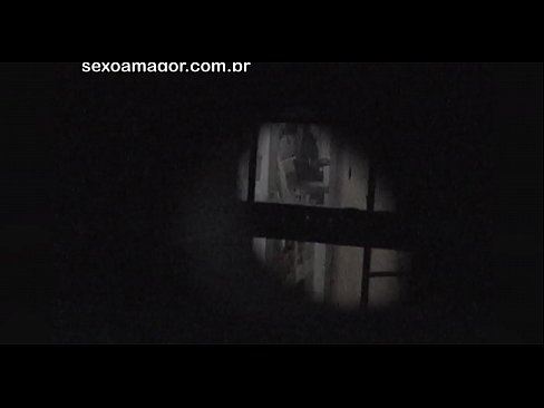 ❤️ Блондинку тайно снимает на видео соседский вуайерист, спрятанный за полыми кирпичами ❌ Красивое порно на сайте amourpassionfever.ru ❌️❤